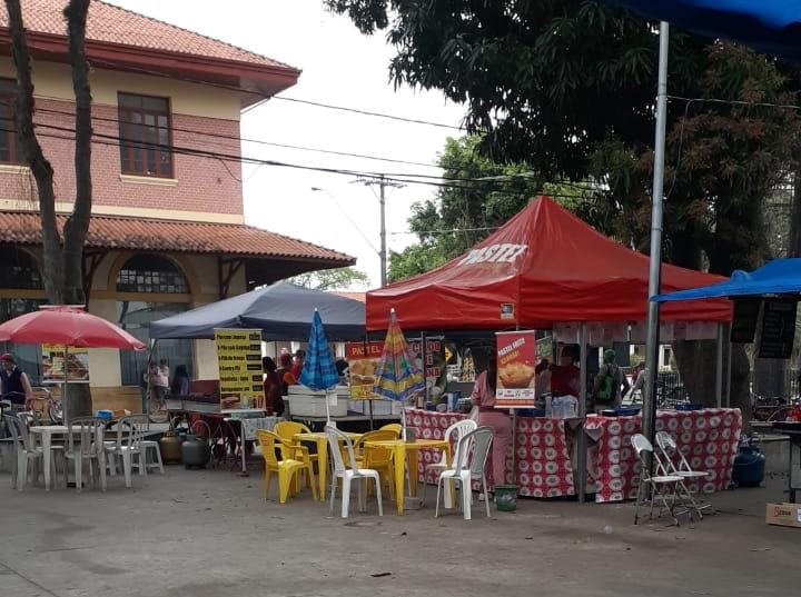 01/09 - Feira Livre ganha praça de alimentação em espaço único com melhor organização