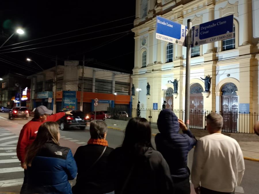 Prefeitura realiza Walking Tour e promove turismo histórico em Pindamonhangaba