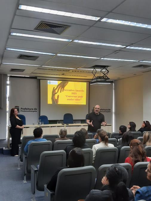 Servidores participam de palestras sobre prevenção ao suicídio e bem-estar no trabalho