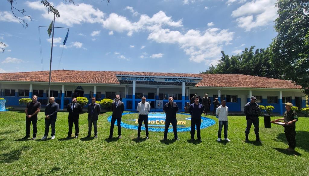 Prefeitura de Pindamonhangaba é homenageada em solenidade pela 12ª Cia E Cmb Aeromóvel