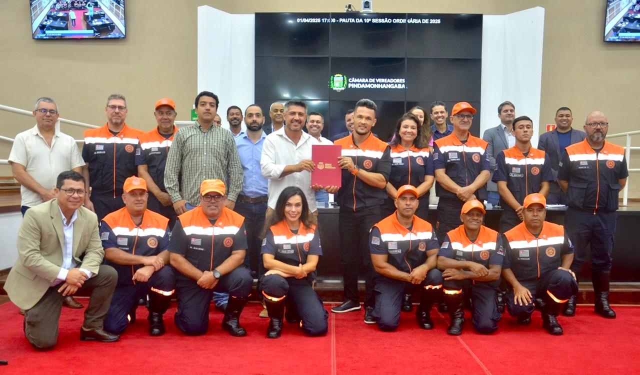 Defesa Civil recebe moção na Câmara Municipal pelos trabalhos prestados