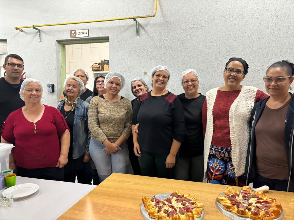 SEMUFADH realiza encerramento de curso de pizzas e salgados assados em Moreira César