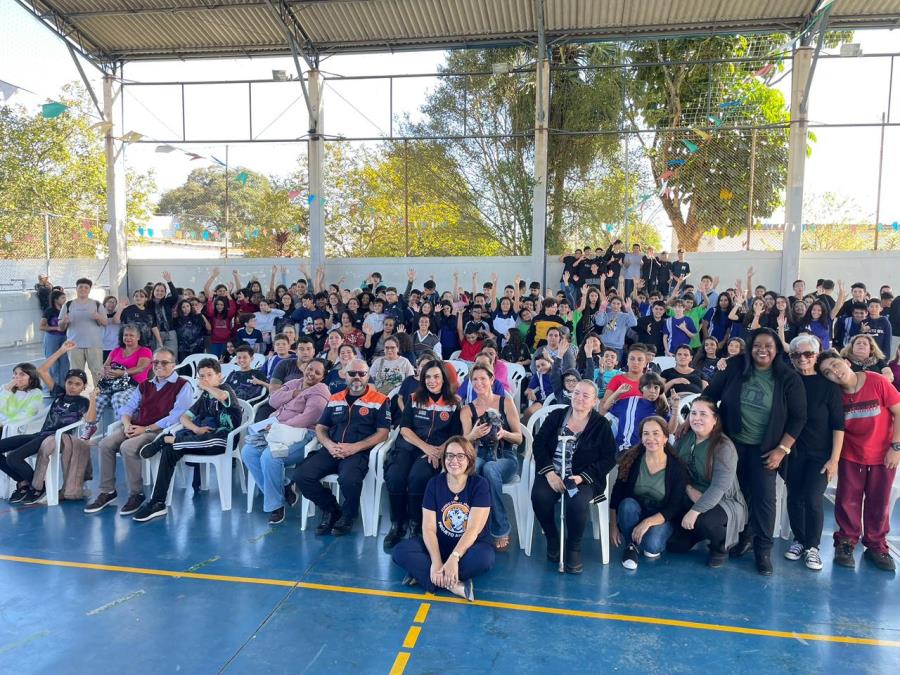 Projeto Antonieta leva conscientização sobre a causa animal às escolas de Pindamonhangaba