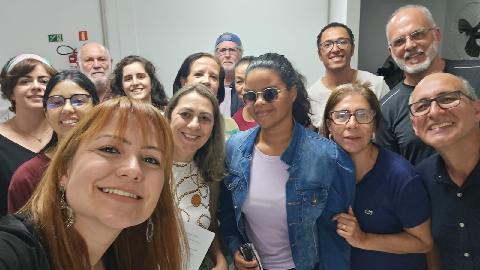 Primeiro encontro de Pequenos Textos do Clube de Leitura Biblioteca reúne novos participantes e promove reflexões sobre memória histórica