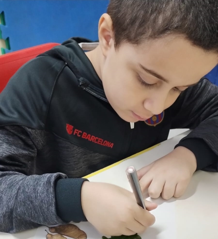 Atividades sensoriais e psicomotoras fortalecem inclusão de alunos autistas em Pindamonhangaba