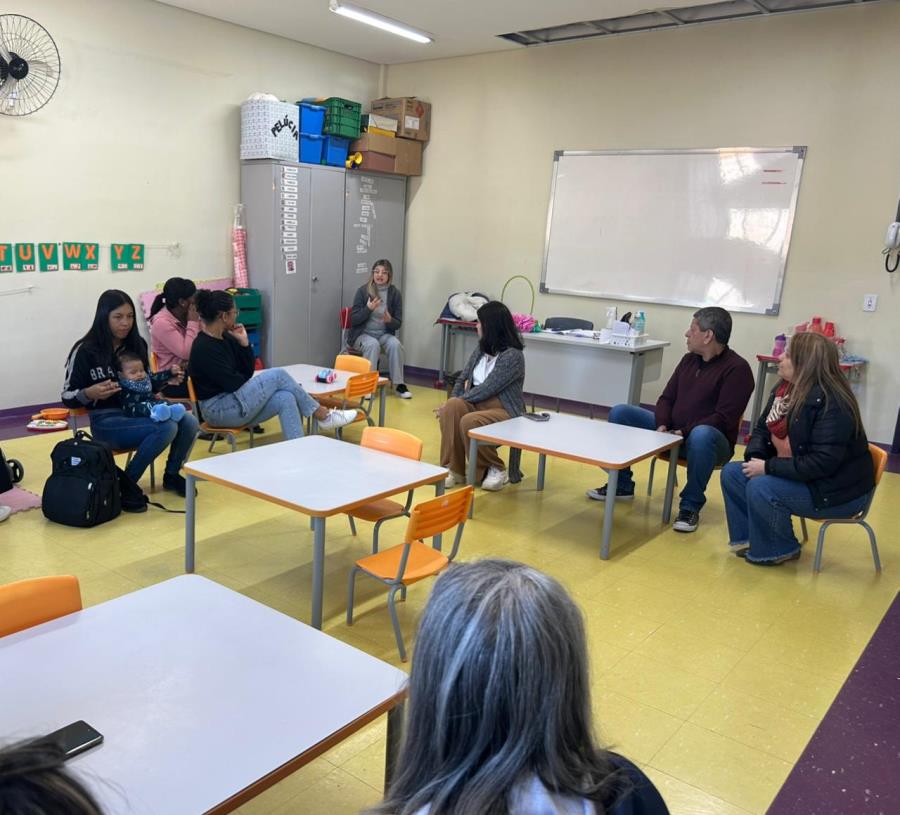 CMEI Durvalino promove primeira roda de conversa com mães atípicas e fortalece vínculo com as famílias
