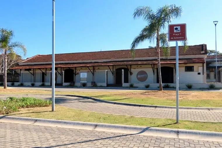 Feira Arte Encanto terá edição “Mães de Pet” com programação especial no Dia das Mães