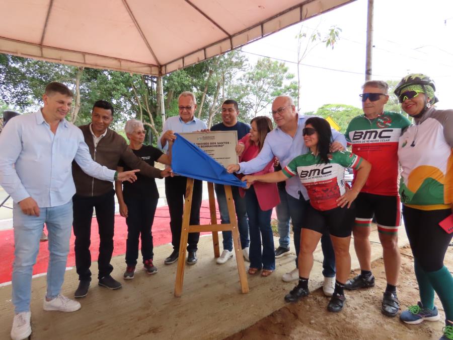 Ciclovia e calçadas do Atanázio são inauguradas em Moreira César