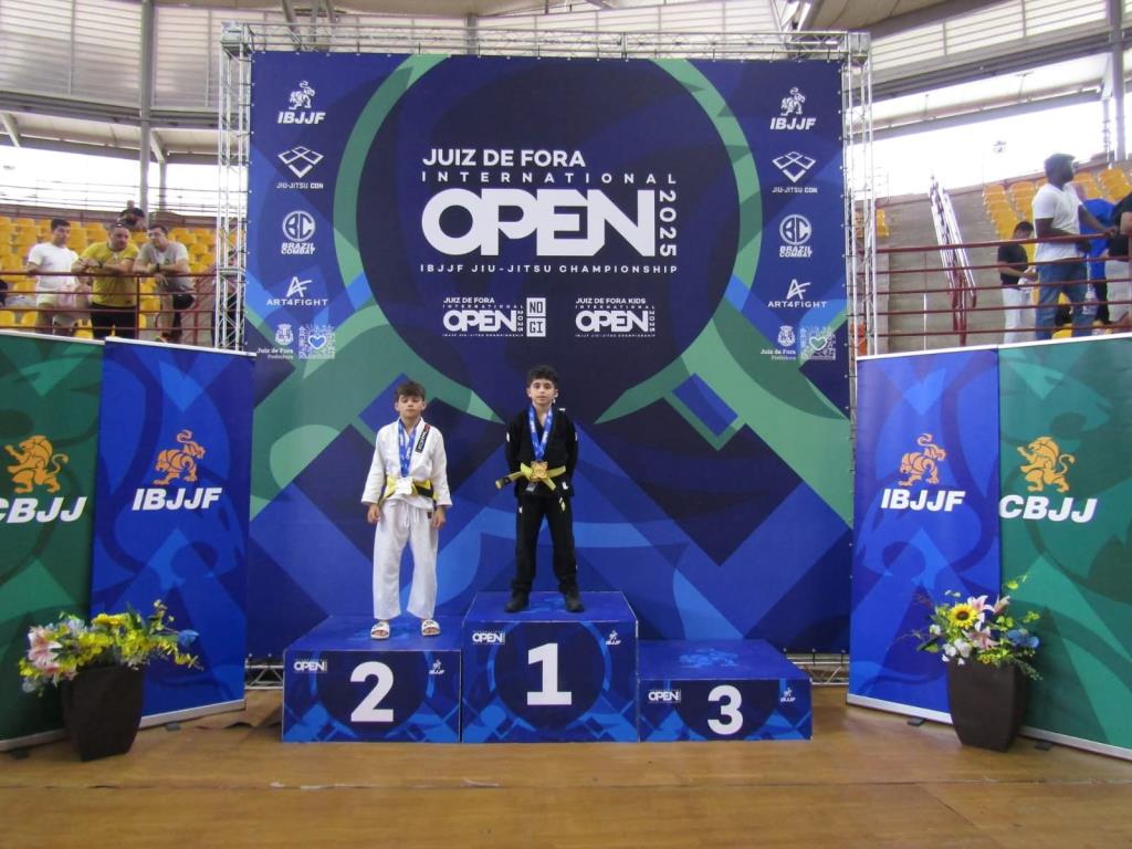 Jovem atleta conquista título internacional e leva Pinda ao topo do Jiu-Jitsu Infantil