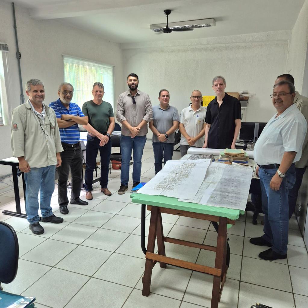 Habitação avança em tratativas para regularização fundiária no Bairro do Goiabal