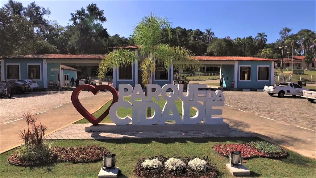 Prefeitura de Pindamonhangaba realiza estudo para implantação de fazenda solar no município