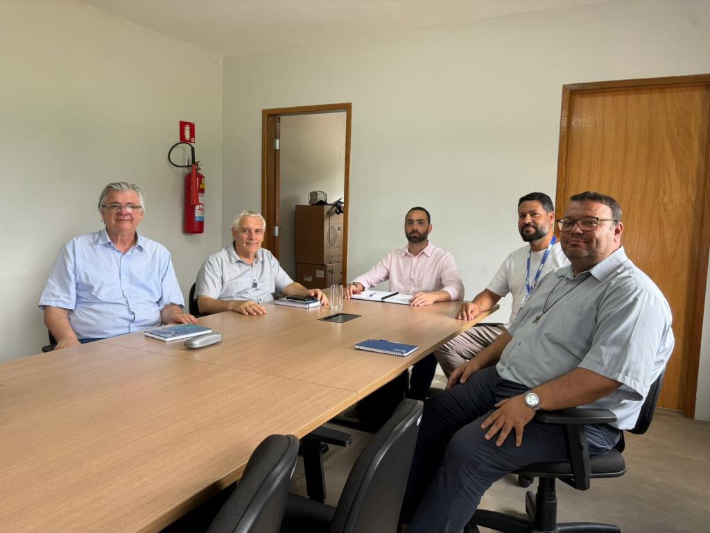 Prefeitura de Pindamonhangaba e Instituto Dom Bosco se reúnem para fortalecer cooperativas de materiais recicláveis