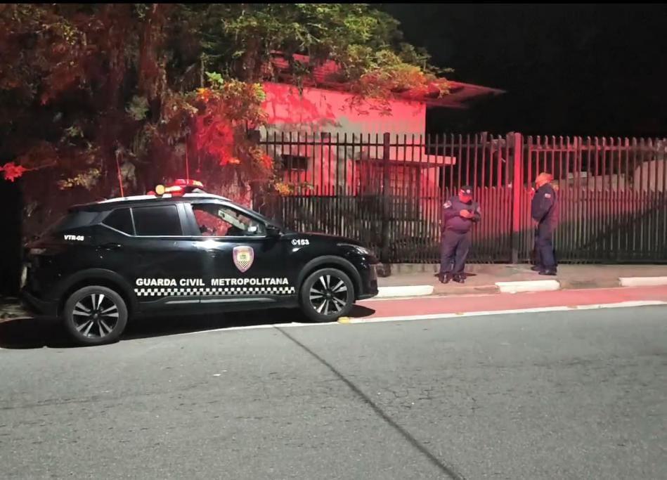 GCM de Pindamonhangaba prende dois homens por furto qualificado no Alto Cardoso