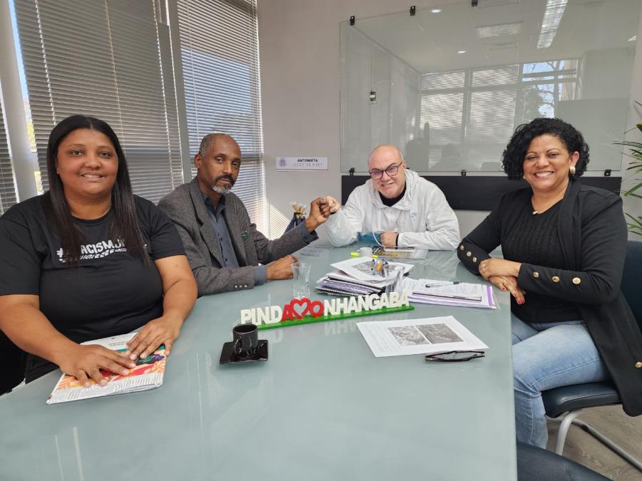 Prefeitura recebe líderes da Comunidade Negra para discutir políticas públicas