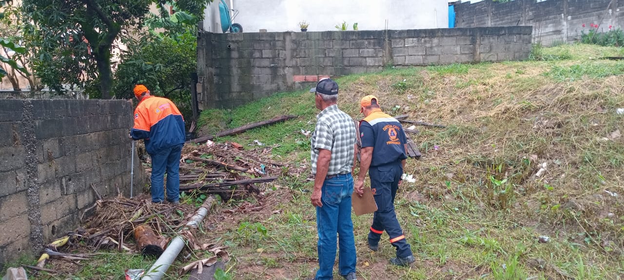 Defesa Civil intensifica trabalhos após fortes chuvas