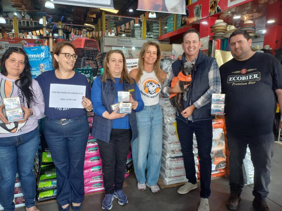 Fundo Social adquire mil doses de vacina contra cinomose, hepatite e outras doenças em cães