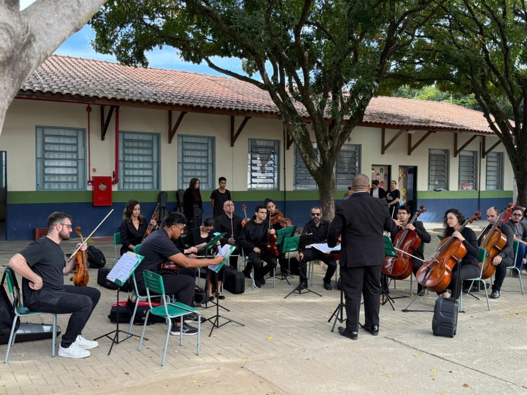 Concerto Didático da Orquestra Filarmônica une música, educação e celebração pelos 321 anos de Pinda