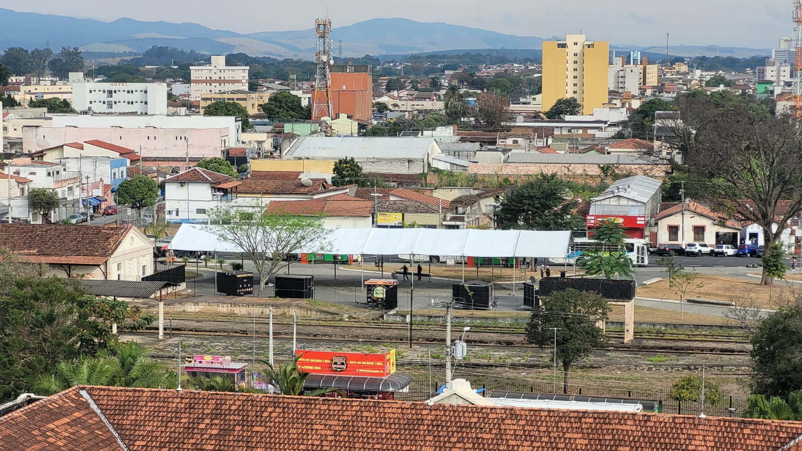 08/08 - Blues na Praça é atração deste fim de semana na Praça Sete de Setembro