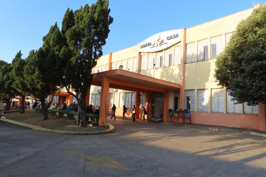 08/08 - Santa Casa comemora 160 anos e entrega moderno Centro Cirúrgico com investimentos de R$ 1,5 milhão