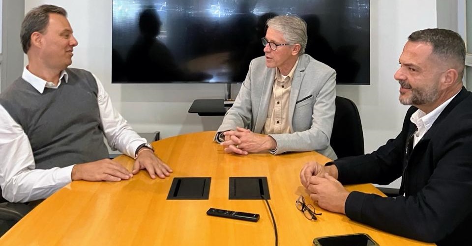 Prefeitura realiza reunião com Tenaris para fortalecer parcerias institucionais