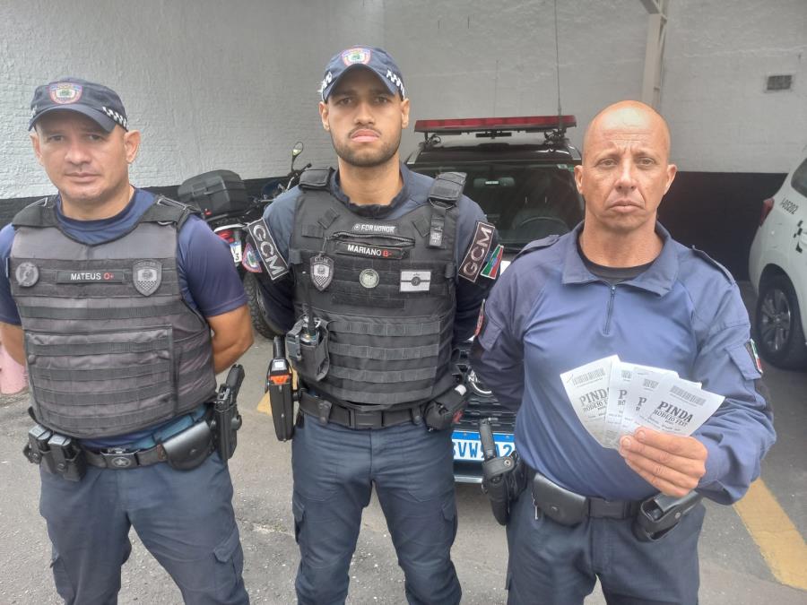 Prefeitura identifica mulher vendendo ingressos do Pinda Rodeio Fest e GCM realiza flagrante e prisão