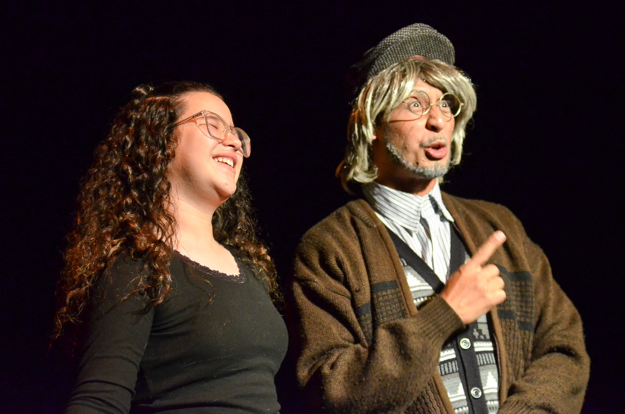 08/11 - Festipoema leva grande público ao Teatro Galpão