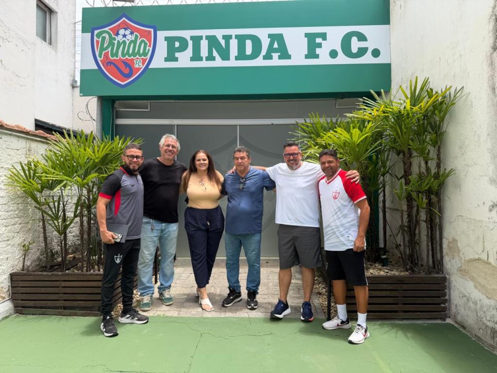 Pinda FC recebe comissão técnica do Águia de Marabá e reforça conexões no futebol de base