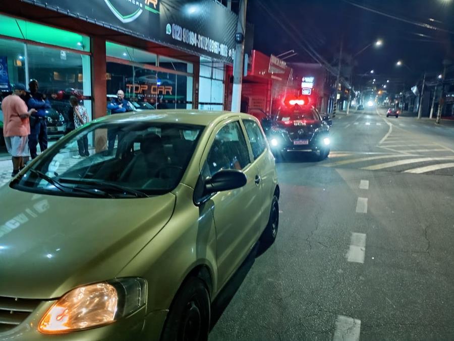 GCM recupera veículo furtado e prende suspeito em Pindamonhangaba