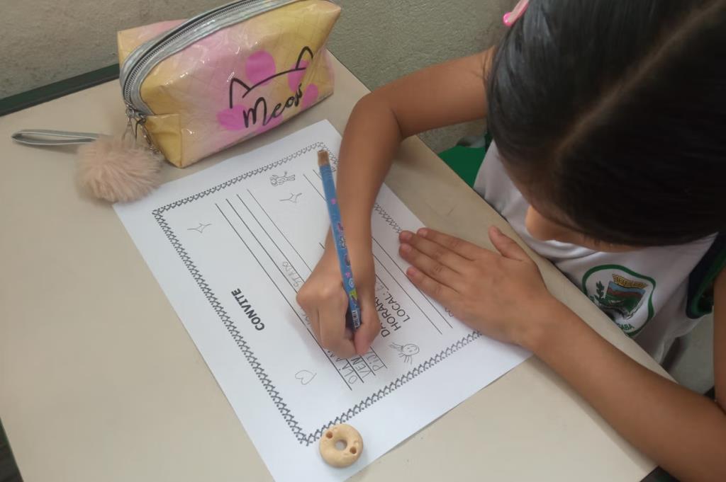 Pindamonhangaba conquista Selo Ouro na Alfabetização e reafirma força da Educação Municipal