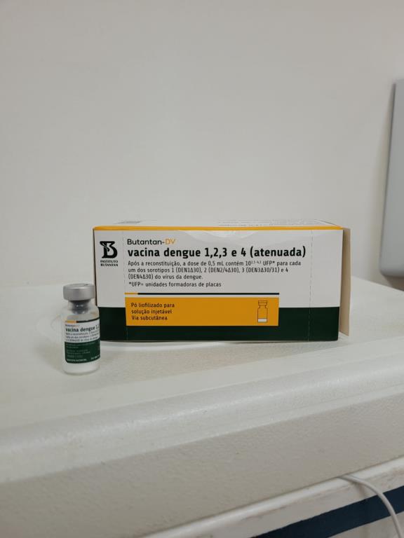 Prefeitura inicia vacinação contra dengue para profissionais da Atenção Primária à Saúde