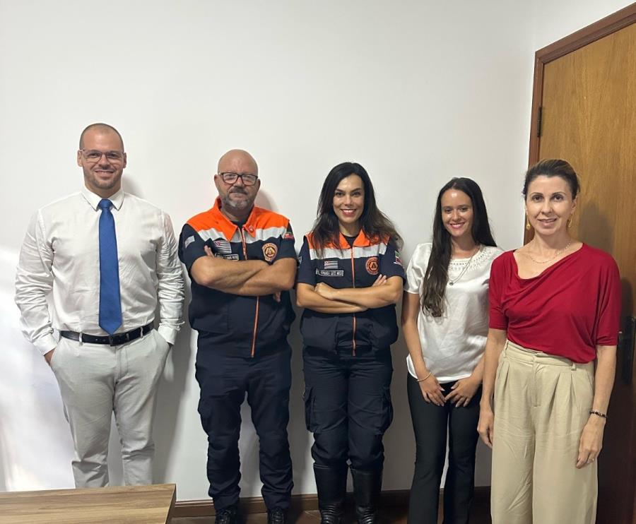 Defesa Animal de Pinda apresenta ações e firma apoio com Comissão da OAB