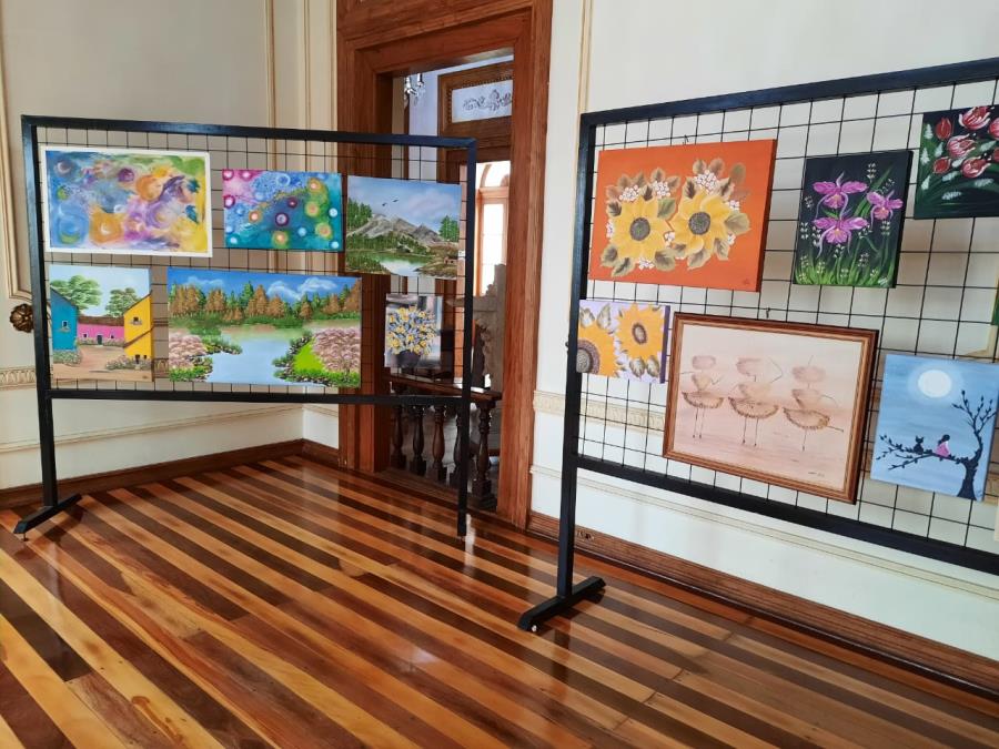 10/08 - Museu recebe exposição de artista autodidata