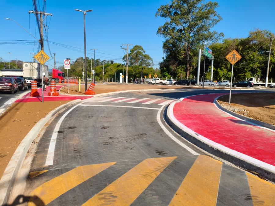 Rotatória do Tenda: Ciclofaixa em calçada compartilhada viabilizará construção da quarta alça