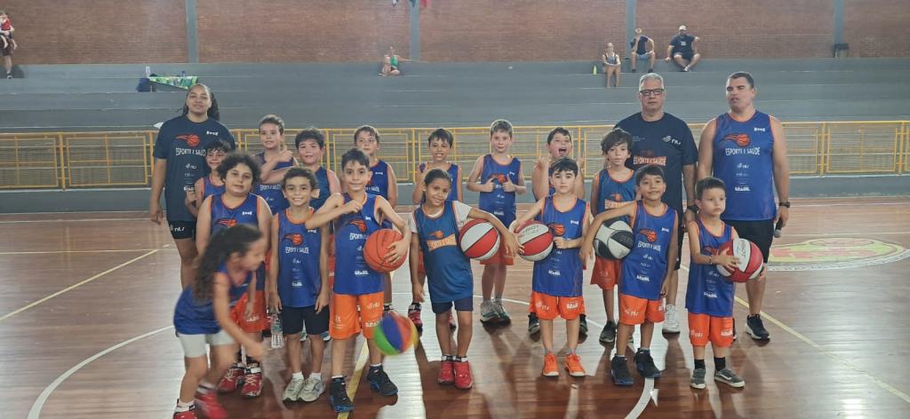 Intercâmbio de Basquete promove integração e desenvolvimento no João do Pulo