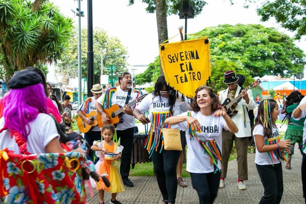 Inscrições para a Oficina de Teatro para Cortejos Cênicos estão abertas em Pinda