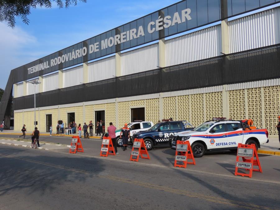 12/04 - Pinda abre vagas para comércio e serviços na rodoviária de Moreira César