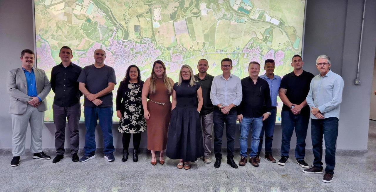 Pinda recebe representantes de Cubatão para conhecer modelo de Cidade Inteligente