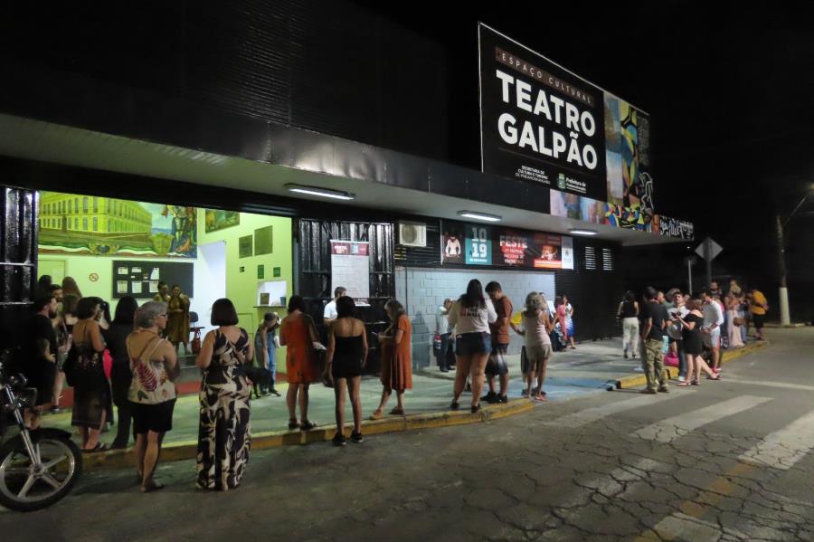 Gala “Palcos que Conectam” celebra a dança local em noite especial e solidária no Teatro Galpão
