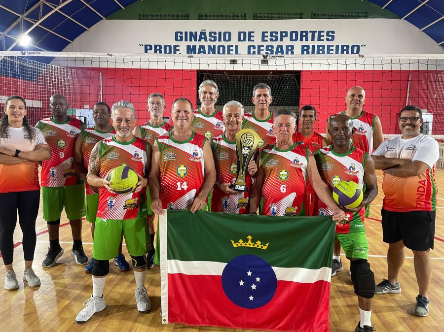 Equipes de voleibol adaptado participam da fase estadual da Superliga em Ribeirão Preto