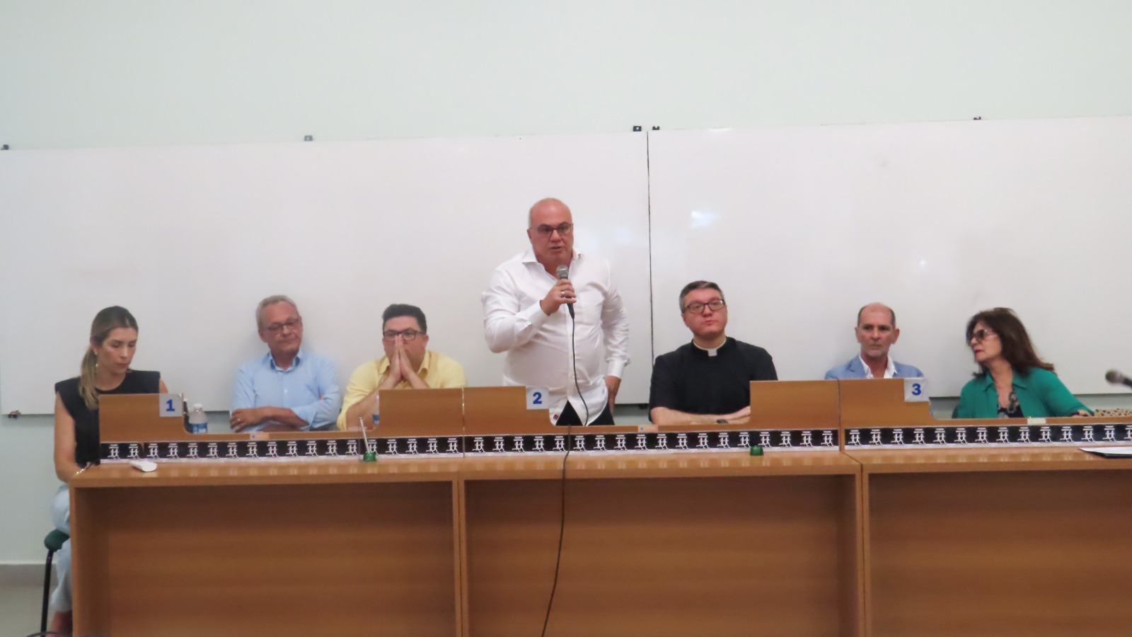 14/03 - Restauração da Igreja São José é lançada; comunidade e empresas podem colaborar com os trabalhos