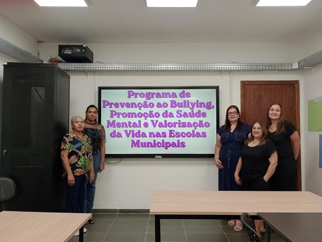 Secretaria de Educação promove formação sobre bullying para gestores da rede municipal