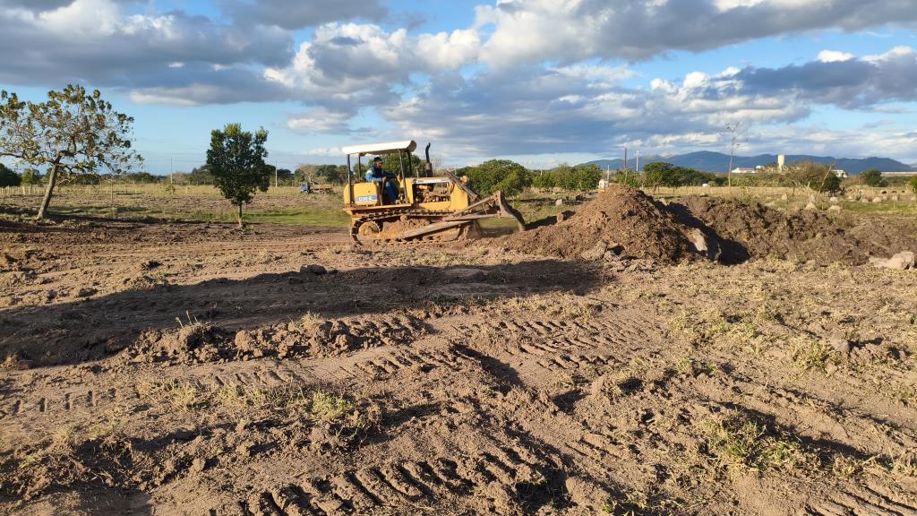 Grupo Máximo inicia construção de supermercado em Moreira César, que vai gerar 700 empregos