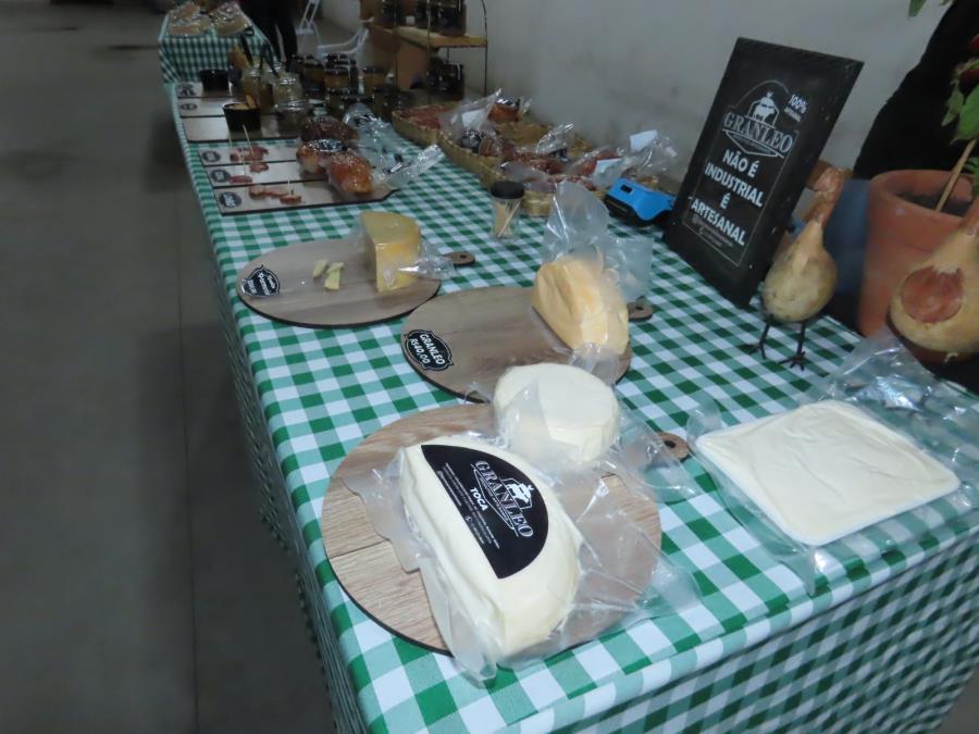 14/08 - Feira do Produtor Rural oferece produtos de qualidade