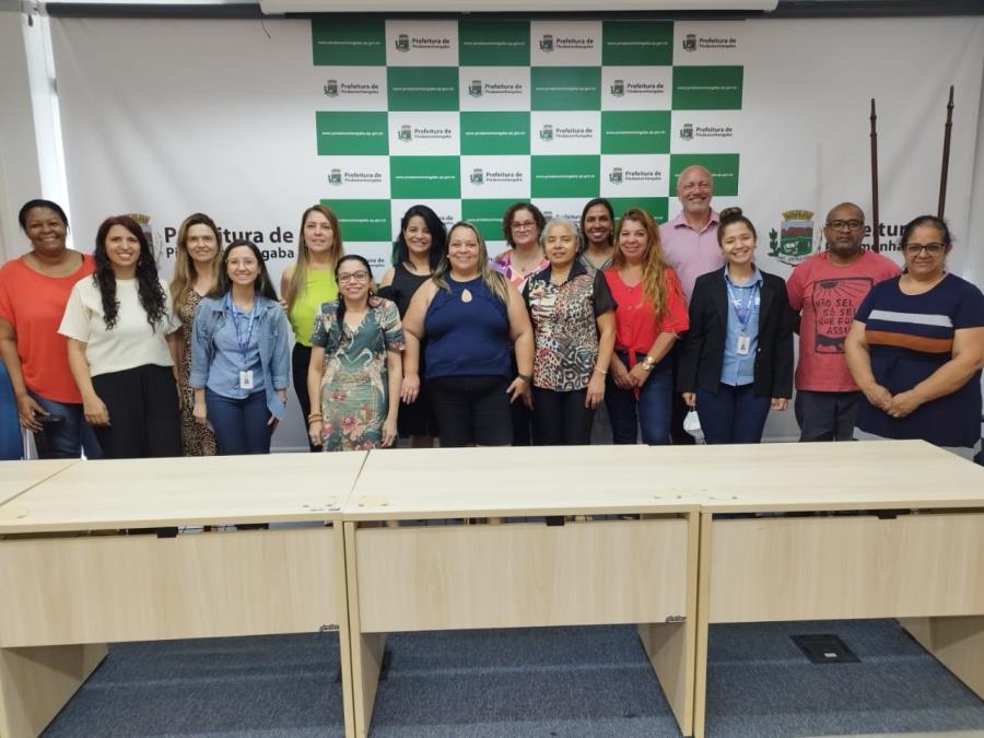 14/12 - Eleitos pela Sociedade Civil e representantes do Poder Público tomam posse e compõem a nova gestão do CMAS de Pindamonhangaba