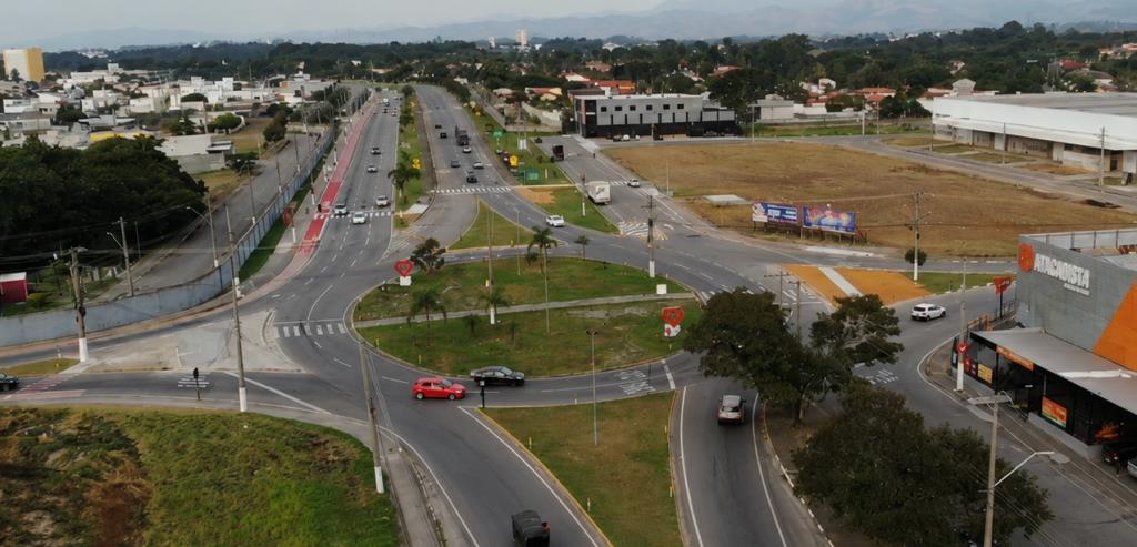 Projeto Prioriza Vida: Rotatória entre Cidade Jardim e Araretama terá correção em conflitos críticos e ganha semáforo para reduzir acidentes