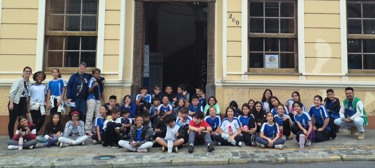 Projeto “Preservando Memórias” leva estudantes do EE Eunice Bueno Romeiro a espaços culturais da cidade