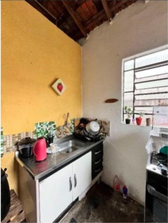 Parceria entre Prefeitura e iniciativa privada leva mais dignidade às famílias por meio de melhorias habitacionais