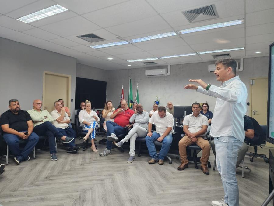 Prefeitura de Pindamonhangaba realiza força-tarefa para cumprimento orçamentário em final de mandato