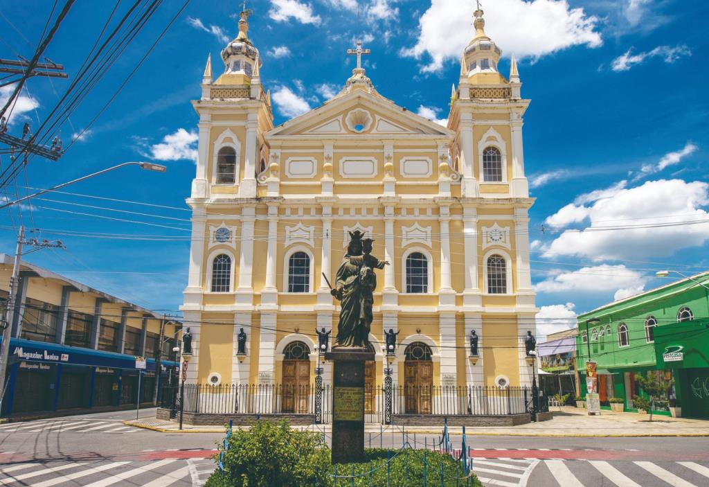 Pinda preserva patrimônio com restauro das igrejas São José e Matriz