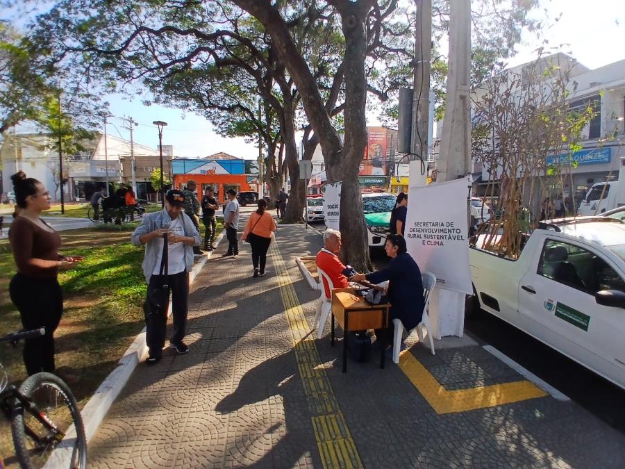 Prefeitura promove ação “Agro na Cidade” com valorização do homem e da mulher do campo